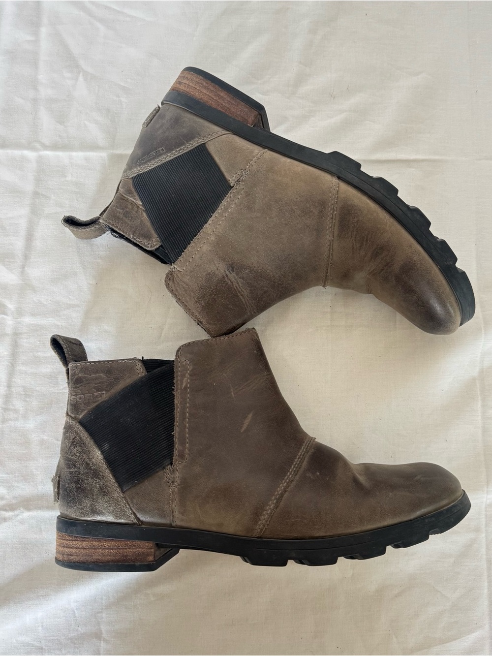 Sorel Women's Chelsea Ankle Boots Size 8.5